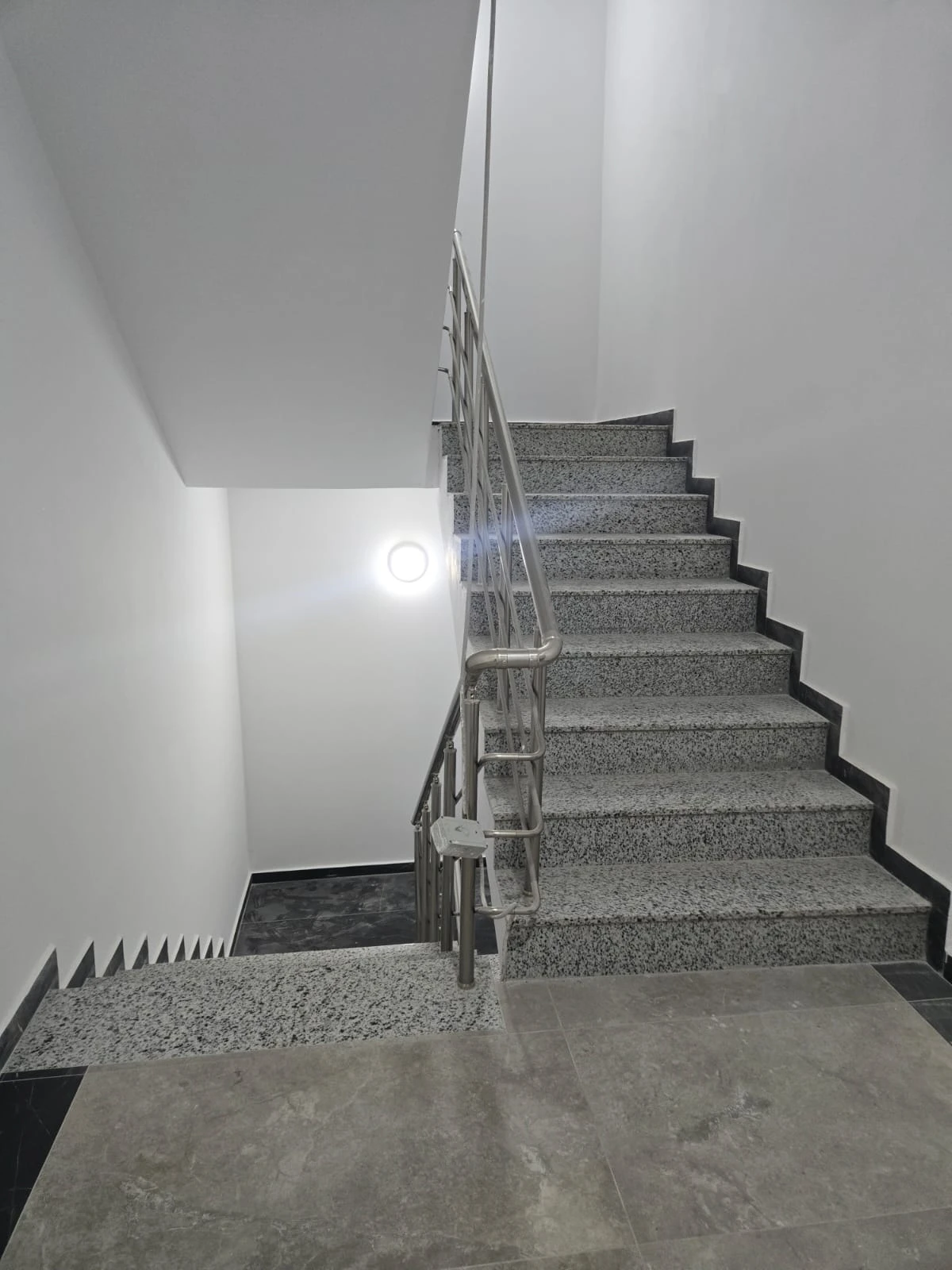 Apartament 1+1 për Shitje, Ndërtim i Ri i Vitit 2026 (10/11)