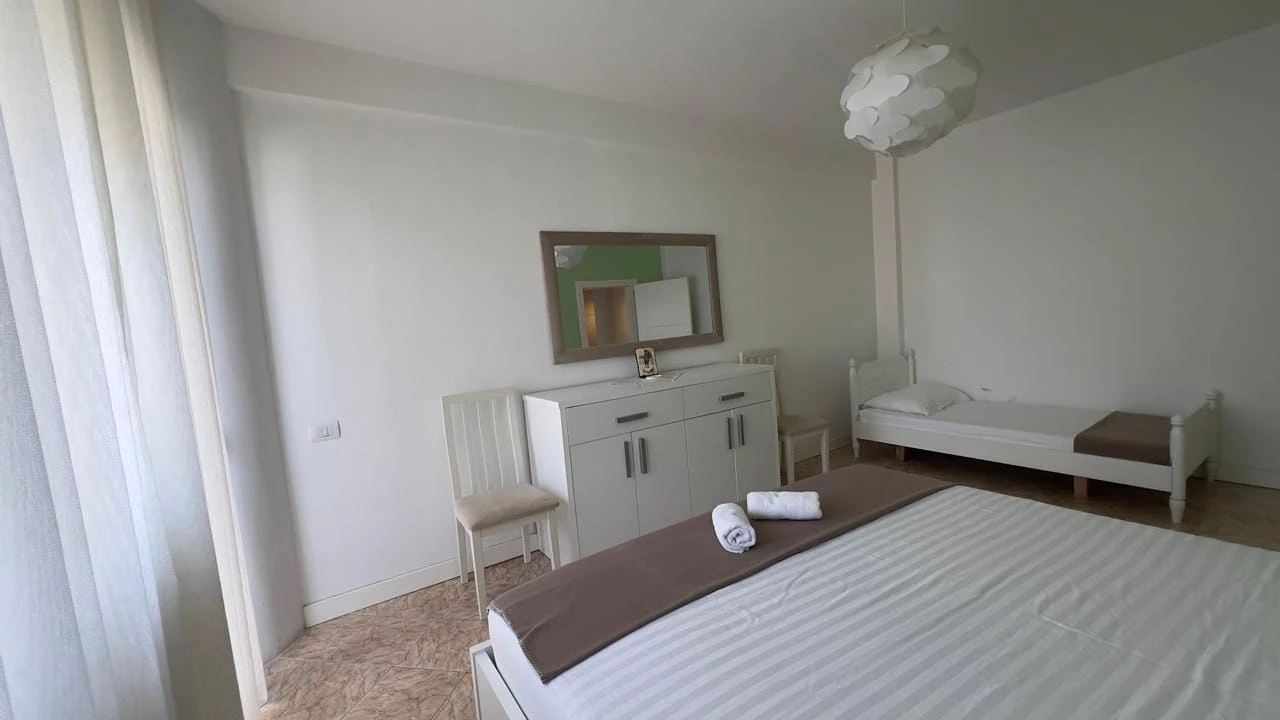 Shitet Apartament 1+1 – Plazhi Iliria, Durrës (6/8)