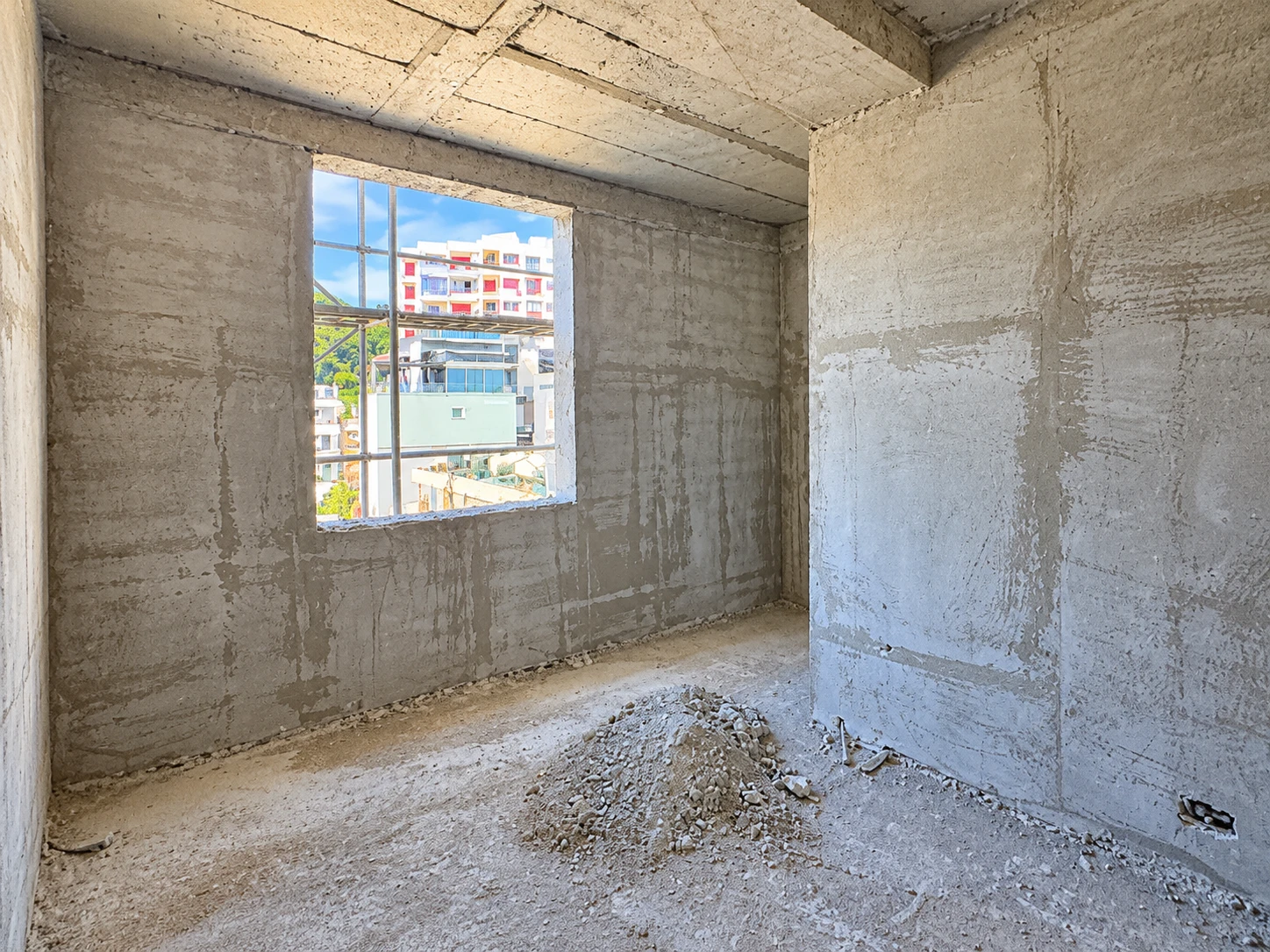 Apartament 2+1 për Shitje Vija pare nga deti – Vollga Durres, Ndertim i Vitit 2027 (4/9)