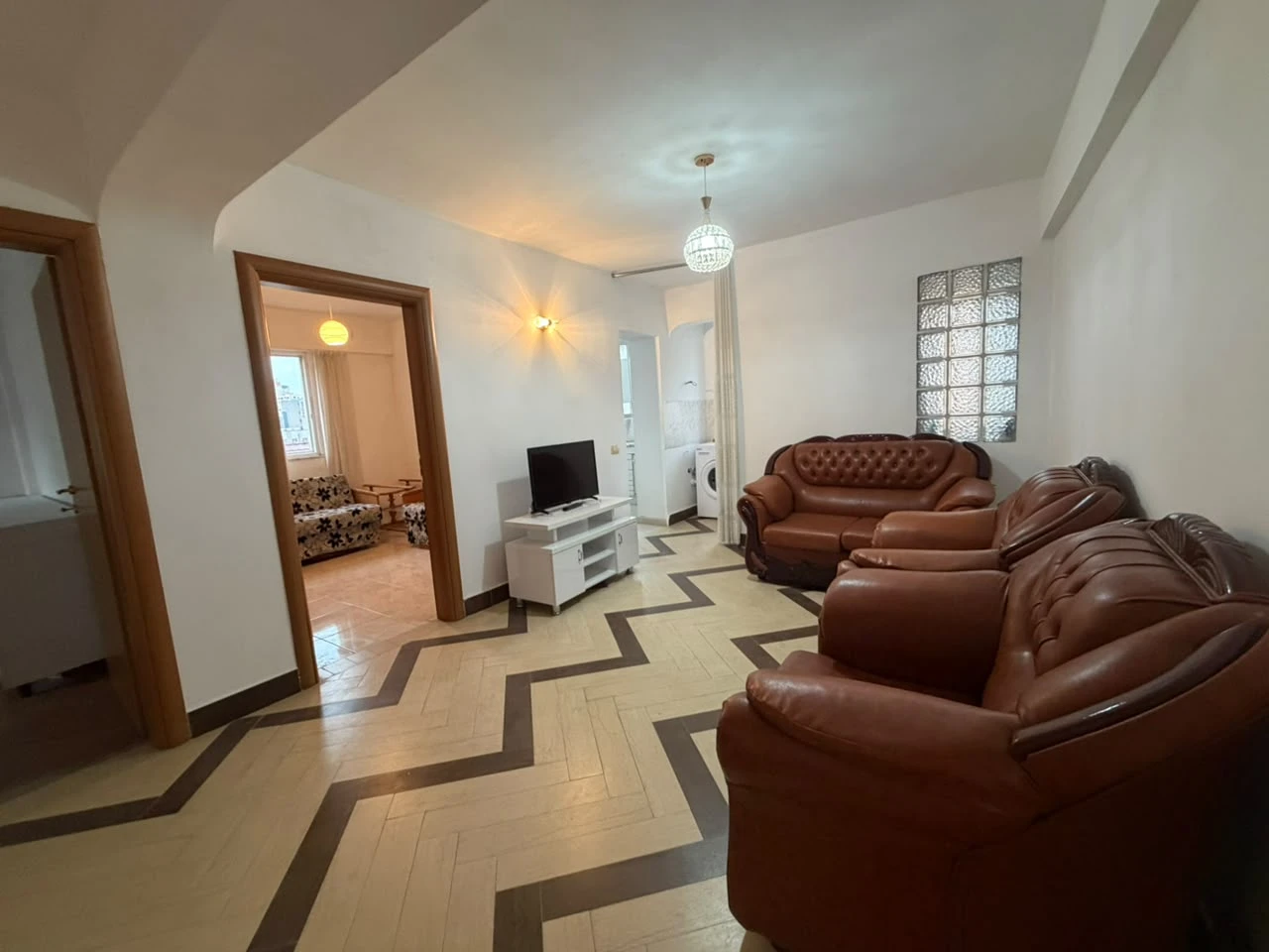 Apartament 3+1 ne Shitje Prane Rruges PORTIT,QENDER, Durres