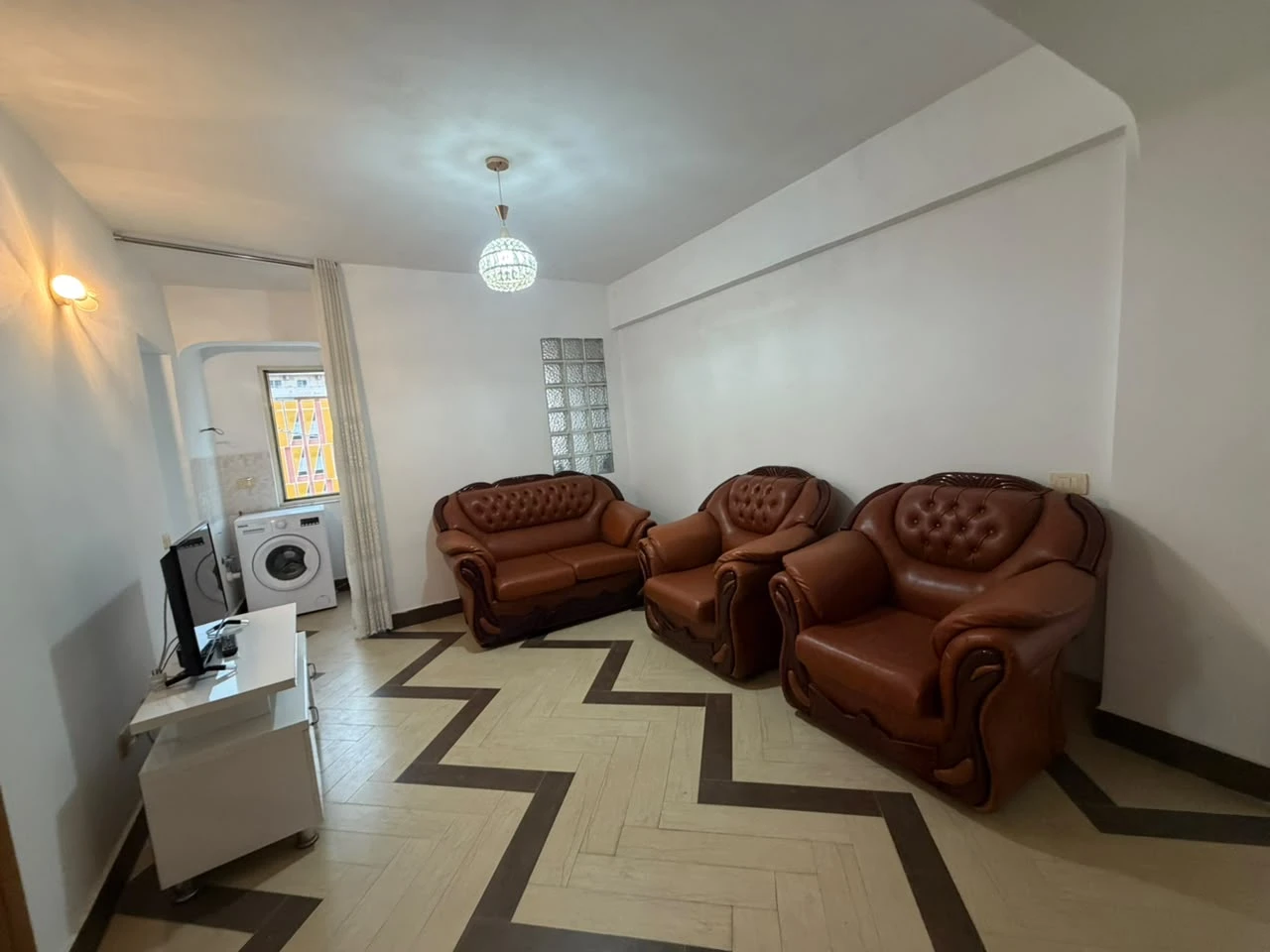 Apartament 3+1 ne Shitje Prane Rruges PORTIT,QENDER, Durres (2/11)