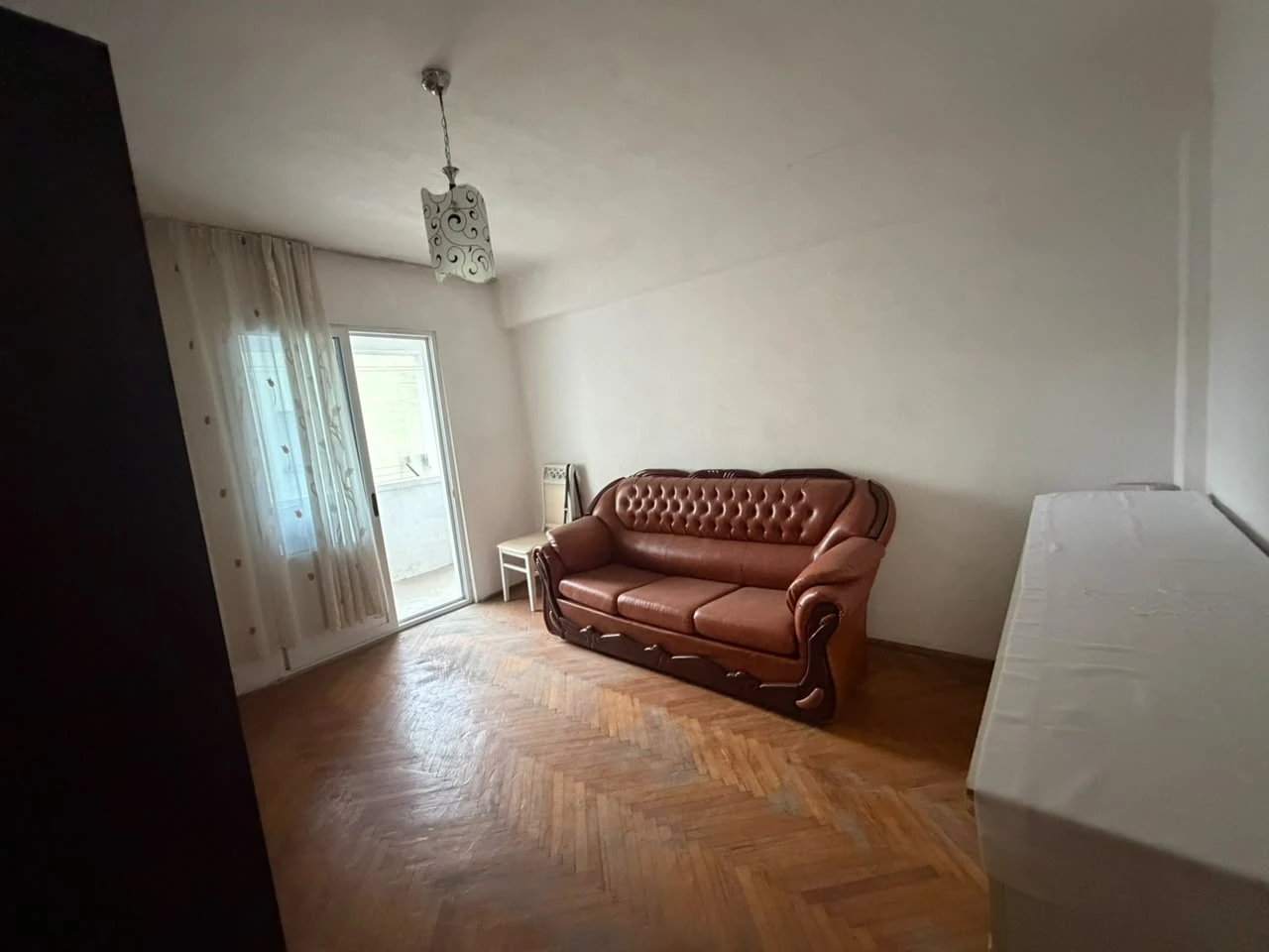 Apartament 3+1 ne Shitje Prane Rruges PORTIT,QENDER, Durres (6/11)