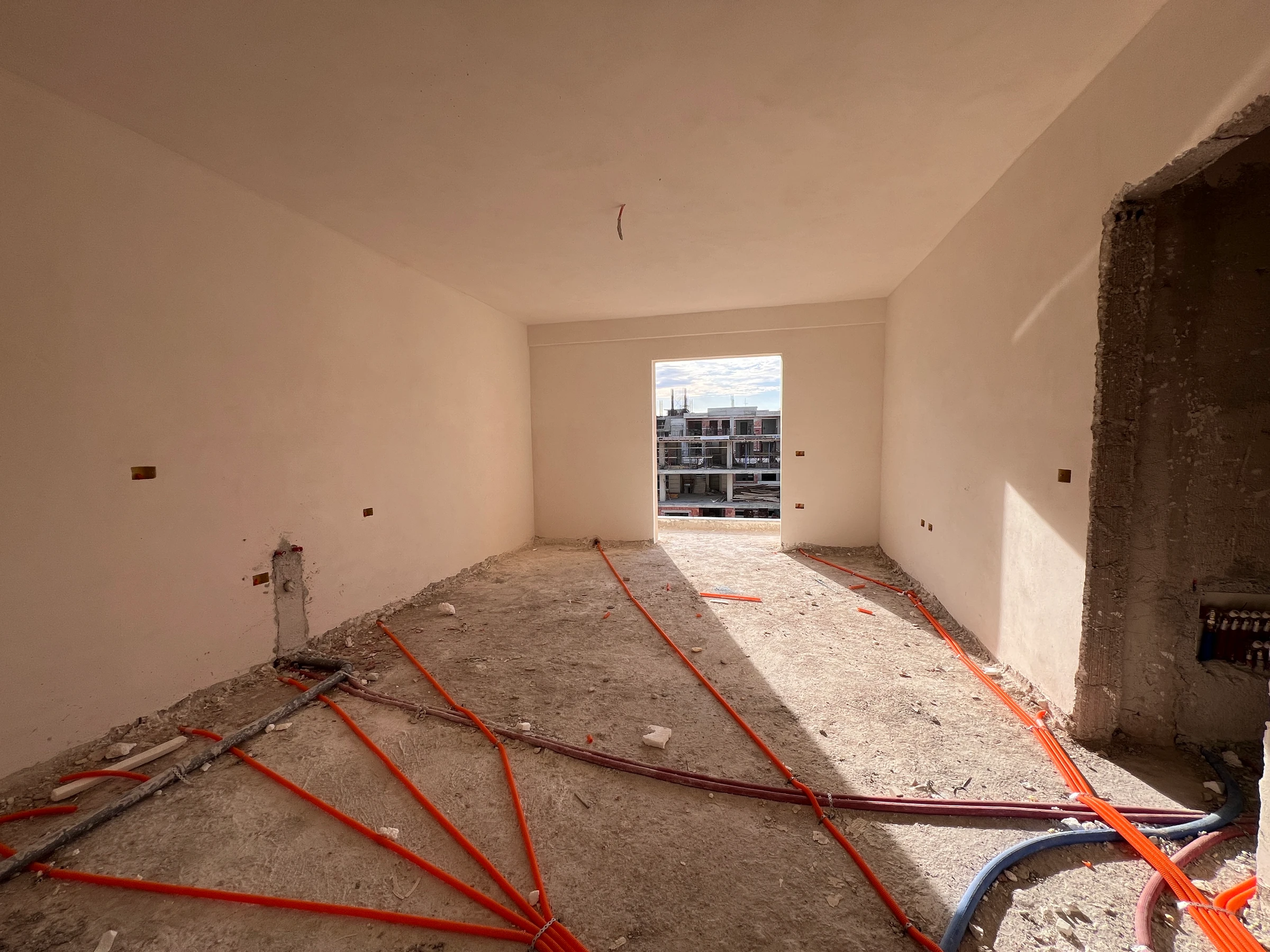 Studio Apartment for Sale, New Construction. Golem (2/14)