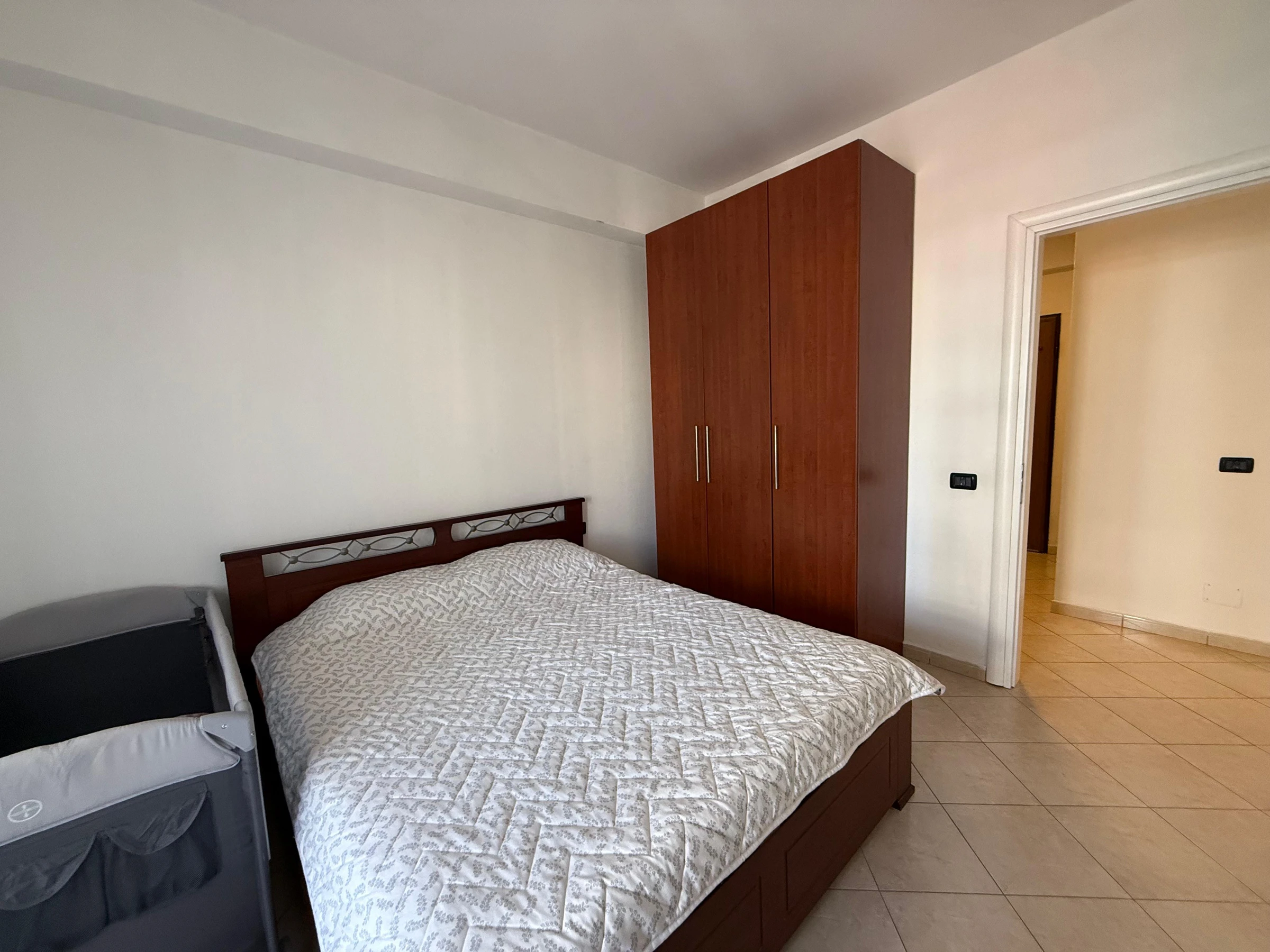 Apartment 2+1 for Sale, Second Line to the Sea at the Kavajë Rock (9/19)
