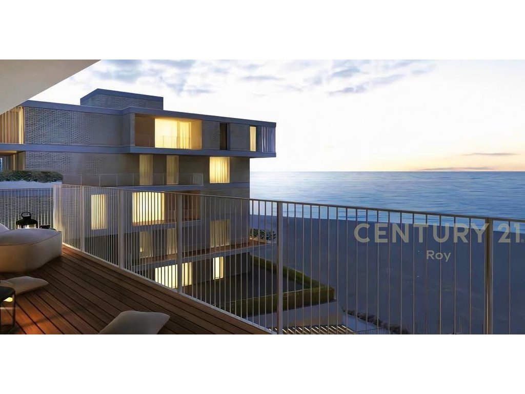 2+1+2 Apartment for Sale in Currila, Durres (1/20)
