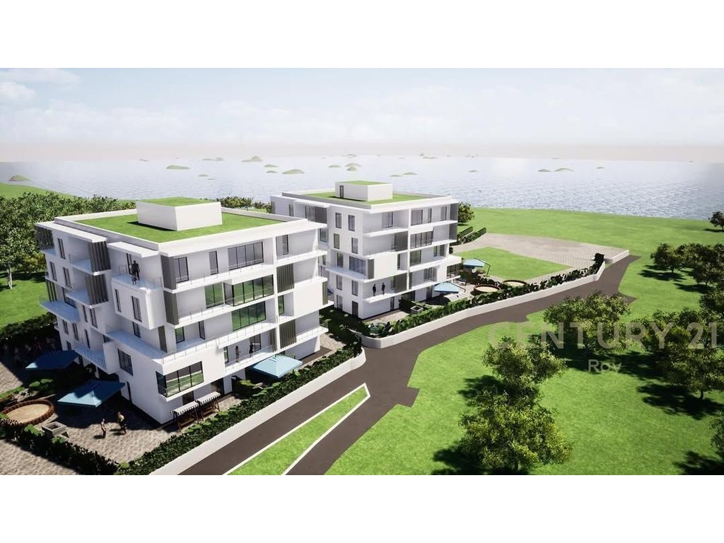 2+1+2 Apartment for Sale in Currila, Durres (3/14)