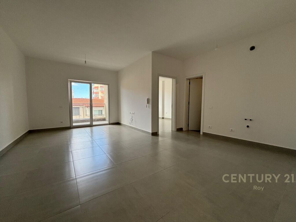 New Building Apartment 1+1 in Golem for Sale