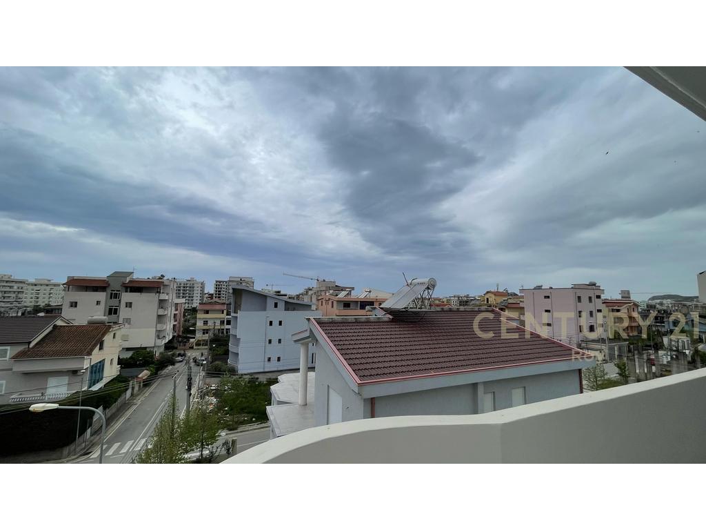 4-Storey Building for Sale in Golem.