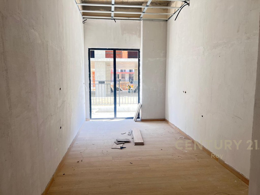 Studio Apartment with Veranda for Sale in Golem, near Miami Beach