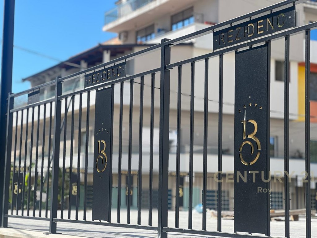 Studio Apartment with Veranda for Sale in Golem, near Miami Beach