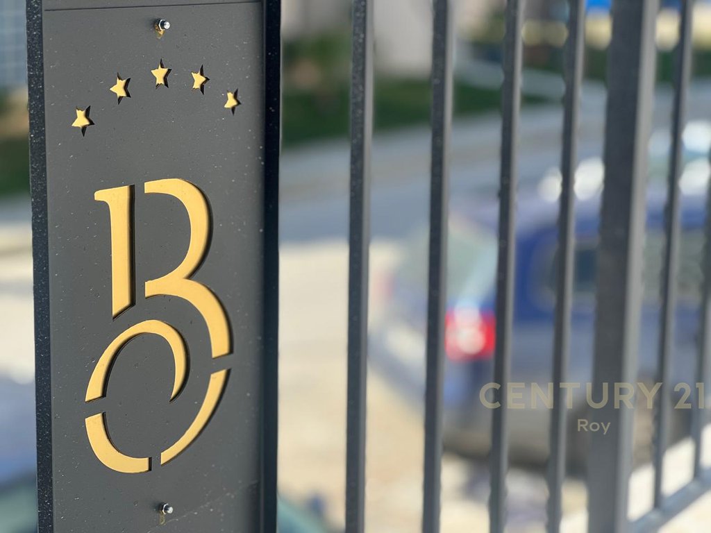 Studio Apartment with Veranda for Sale in Golem, near Miami Beach