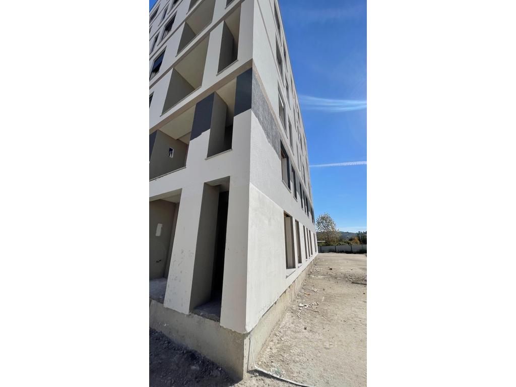 Duplex 2+1+2T and Parking Space for Sale. Golem, near 'Viena' Road