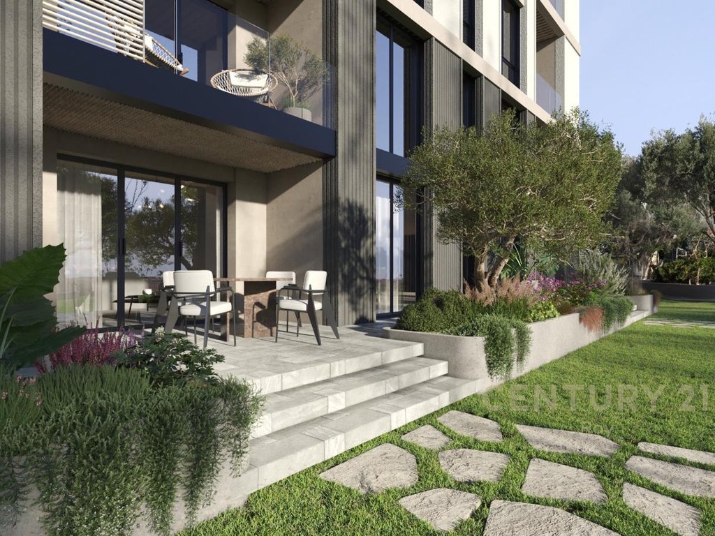 Duplex 2+1+2T and Parking Space for Sale. Golem, near 'Viena' Road