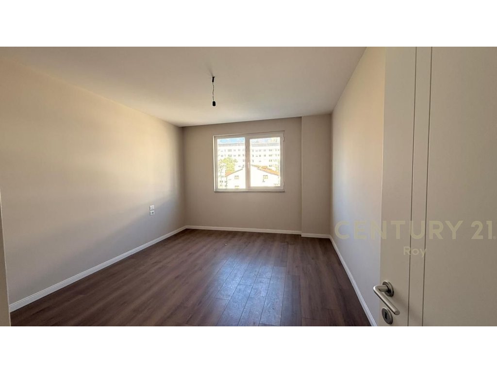 Apartment 1+1 for Sale in Golem, Second Line to the Sea