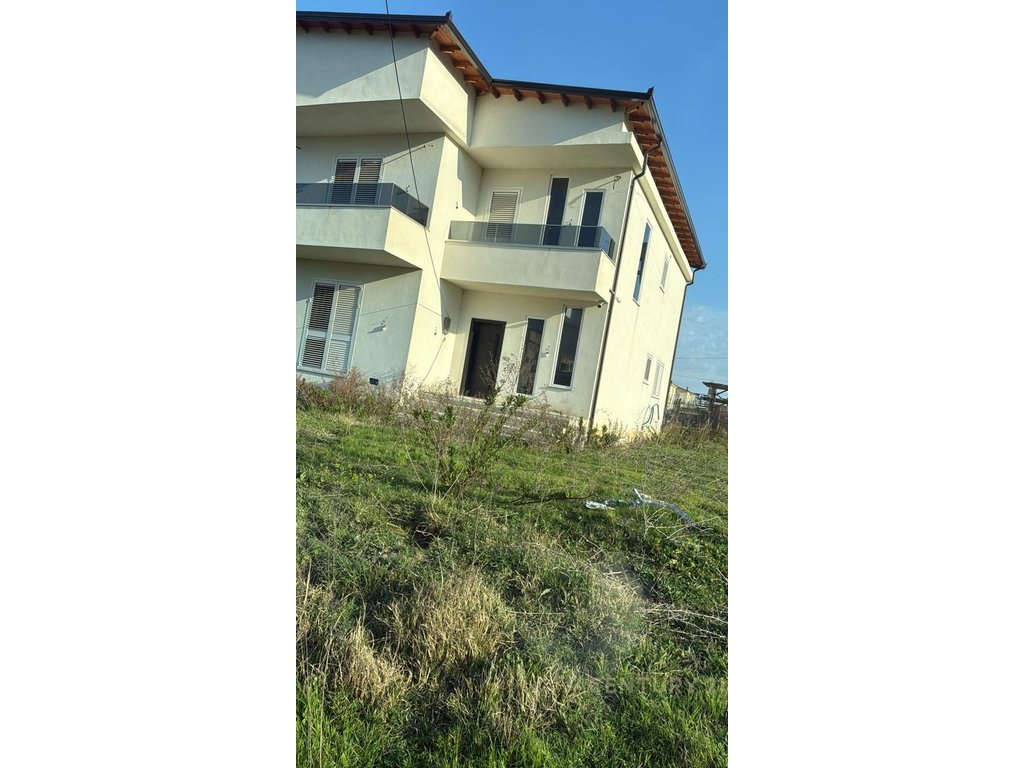 Individual Villas for Sale in Golem