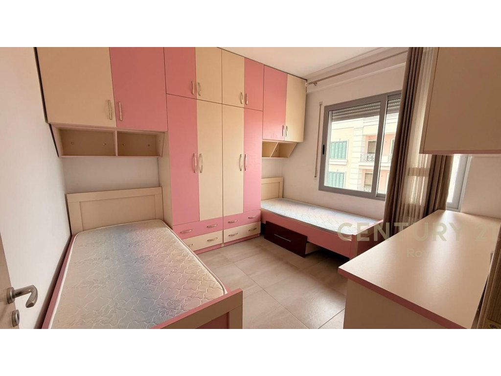 2+1 Apartment for Rent, in Fusha e Reres