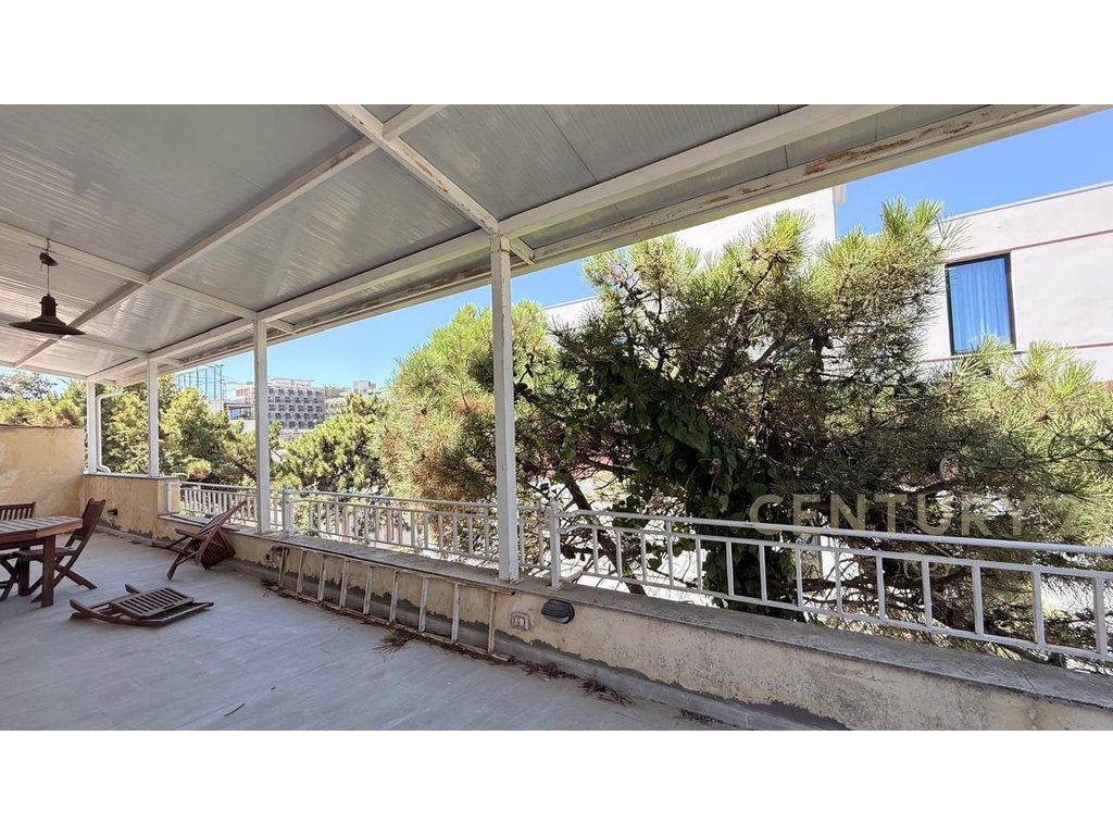 Apartment 3+1+Veranda for Sale near the Sea, Golem