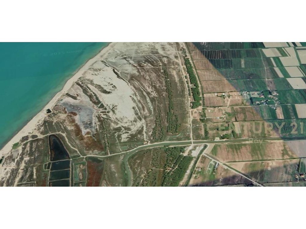 Land for Sale in the Rinia Sector - Ideal Investment Opportunity