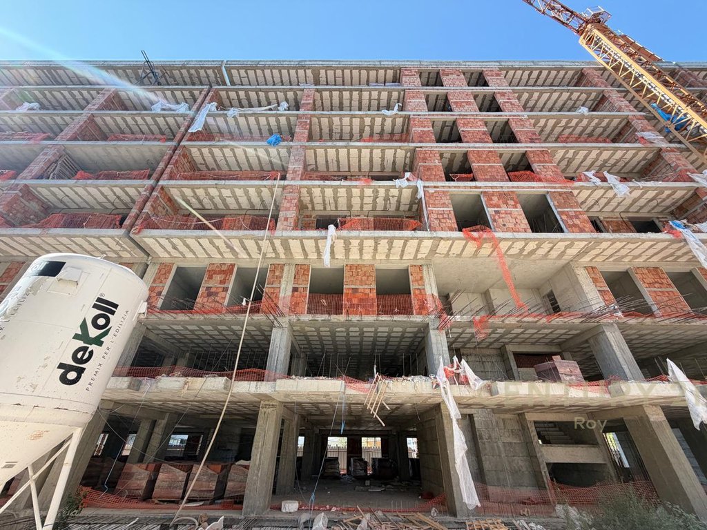 Apartment 2+1+2 for Sale at Viena Complex, Golem (4/20)