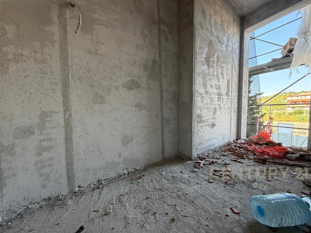 Apartment 2+1+2 for Sale at Viena Complex, Golem (15/20)