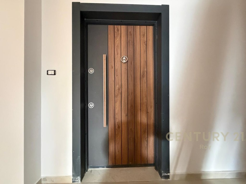 Apartment 2+1 in Montevideo Residence - 50 M from the Sea (10/20)