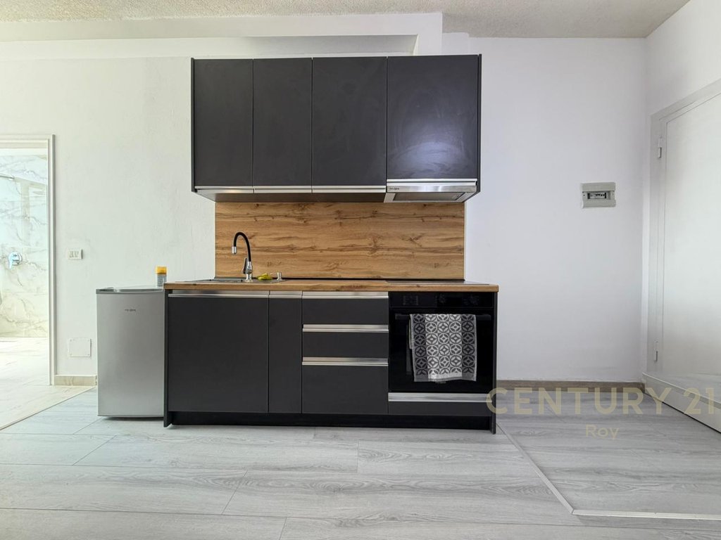 🏡 Apartment 1+1 for Rent - Golem (5/16)