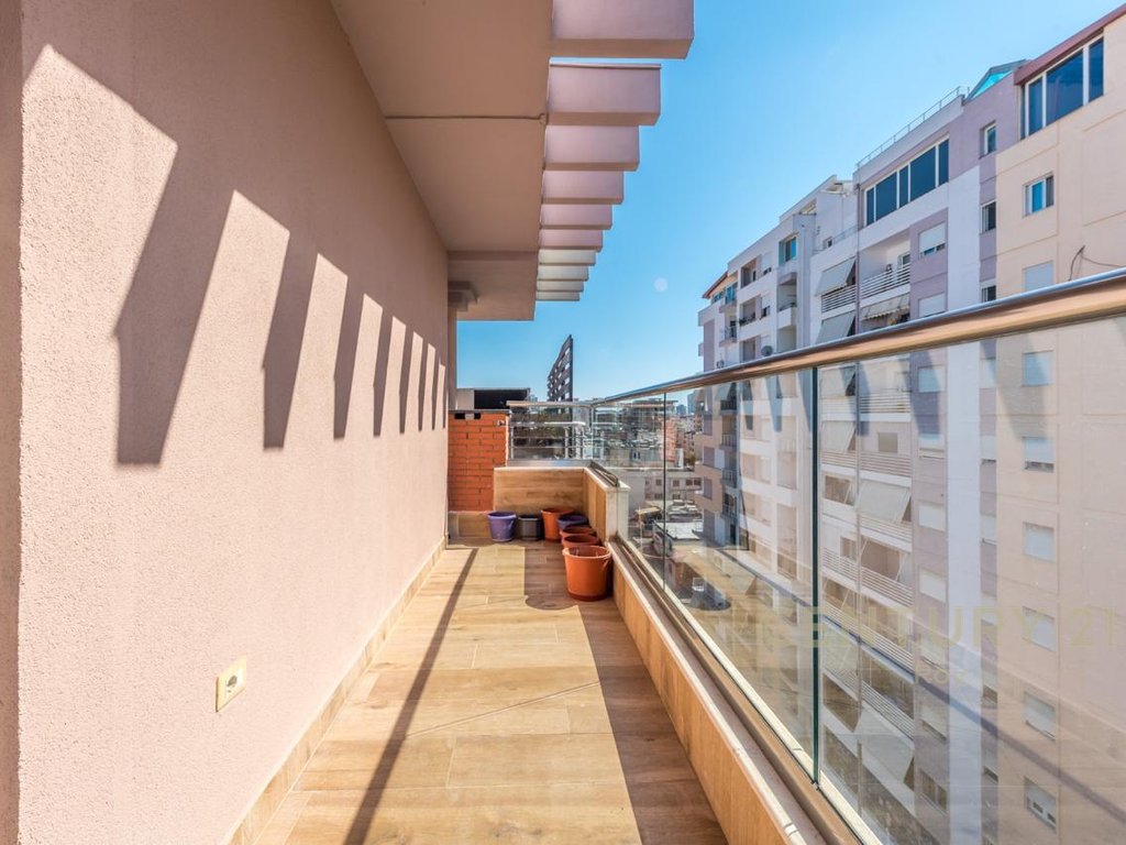 Papafingo Premium for Sale - Durres, near Kazazi (16/20)