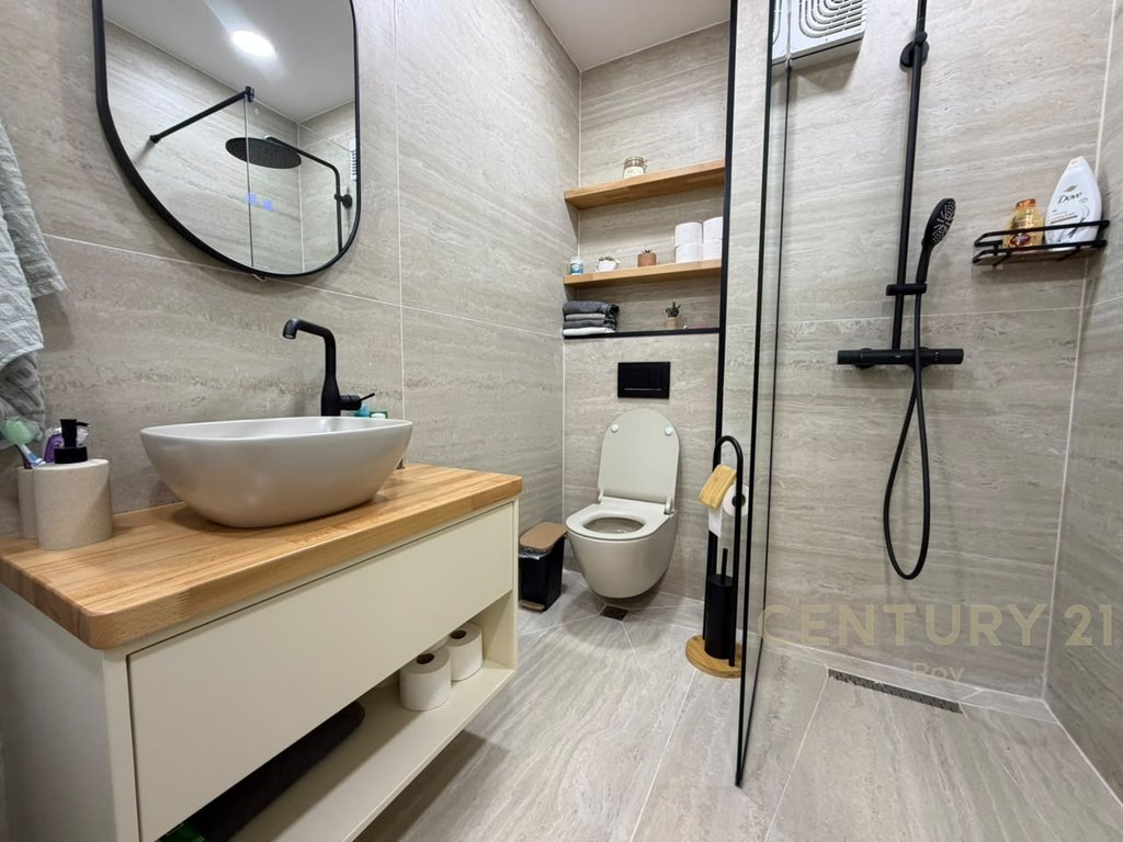 Apartment 1+1 for Rent, 30M from the Sea - Railway Beach (10/14)