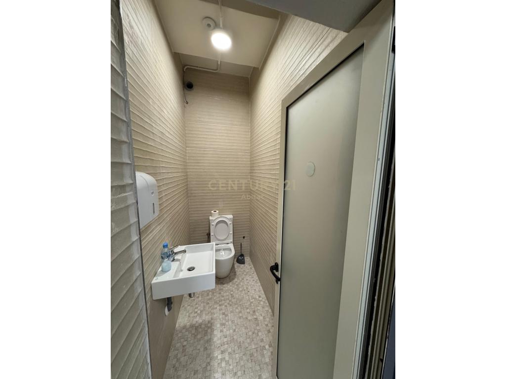 COMMERCIAL SPACE FOR SALE AT DRY LAKE
