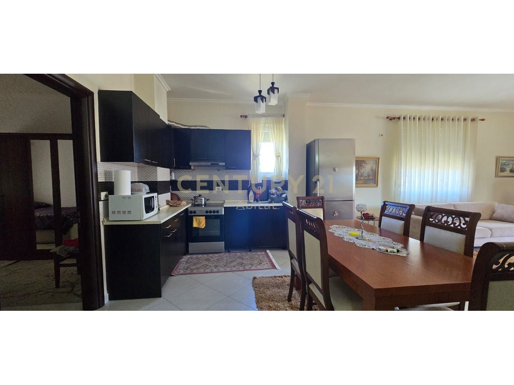 APARTMENT 2+1 FOR SALE – NEAR THE BOTANICAL GARDEN