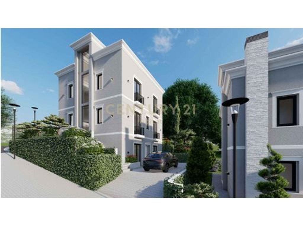 Villa for sale - Farka Lake, Tirana