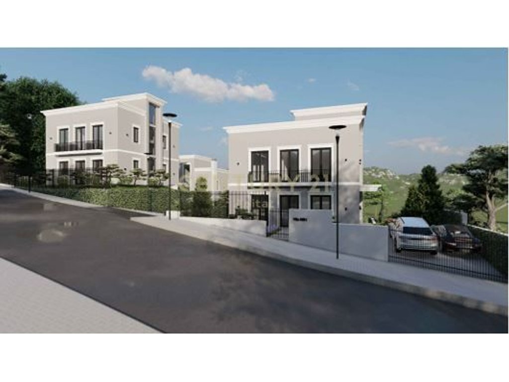 Villa for sale - Farka Lake, Tirana