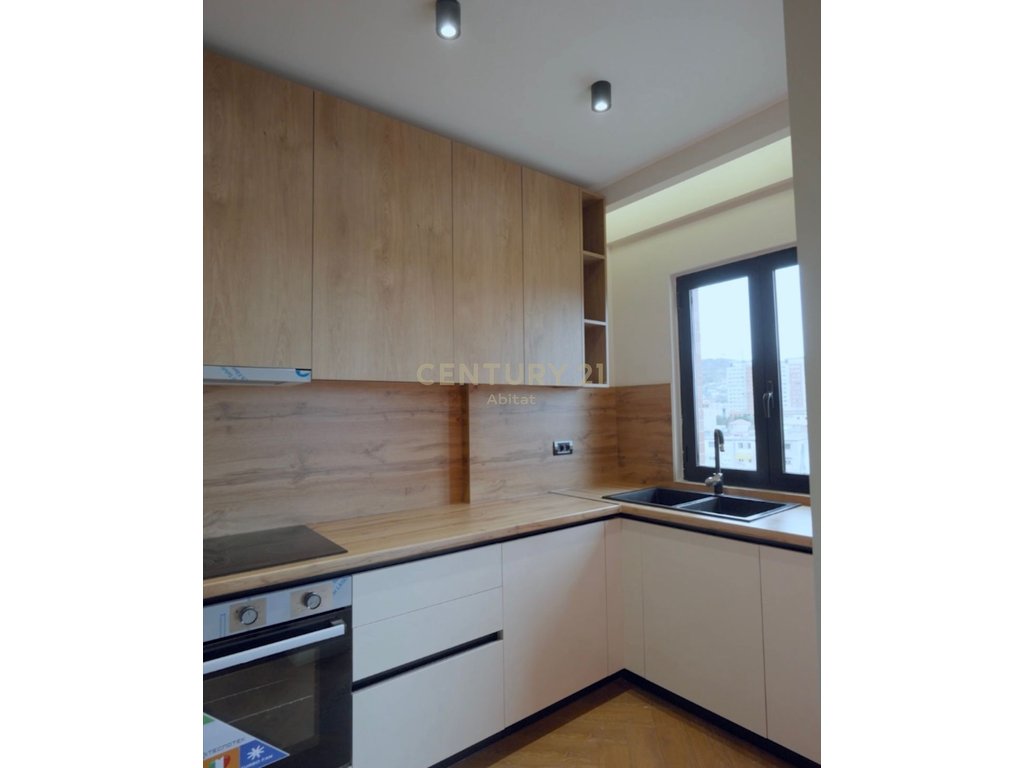 2+1 APARTMENT and WARDROBE FOR SALE, OPPOSITE DELIJORGJI