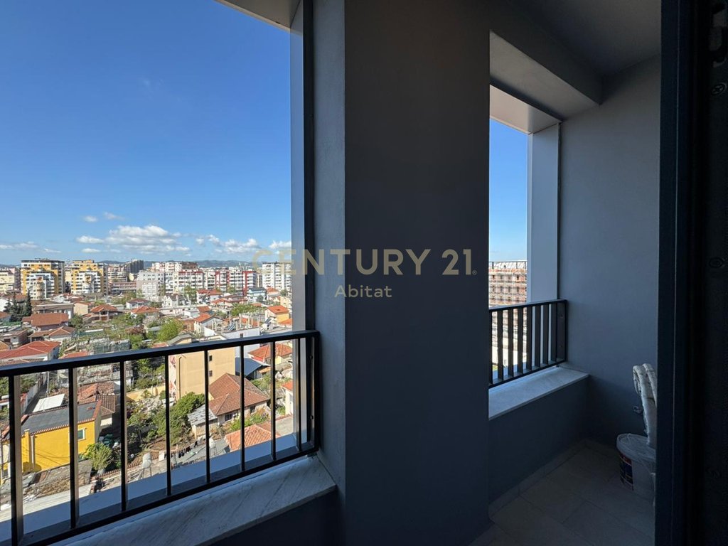 1+1 APARTMENT AND PARKING SPACE FOR SALE, NEW BOULEVARD