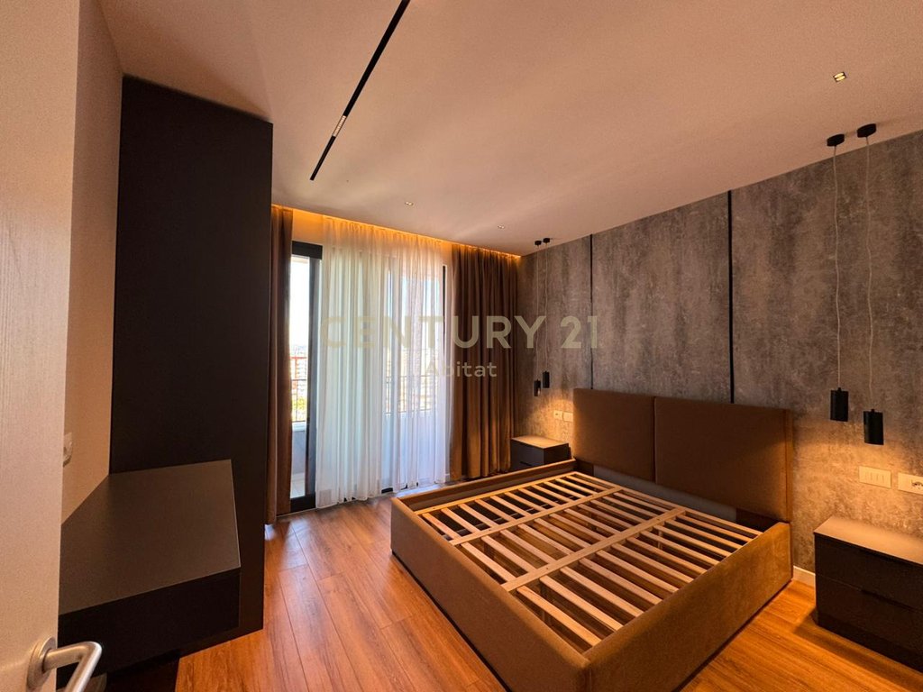 1+1 APARTMENT AND PARKING SPACE FOR SALE, NEW BOULEVARD