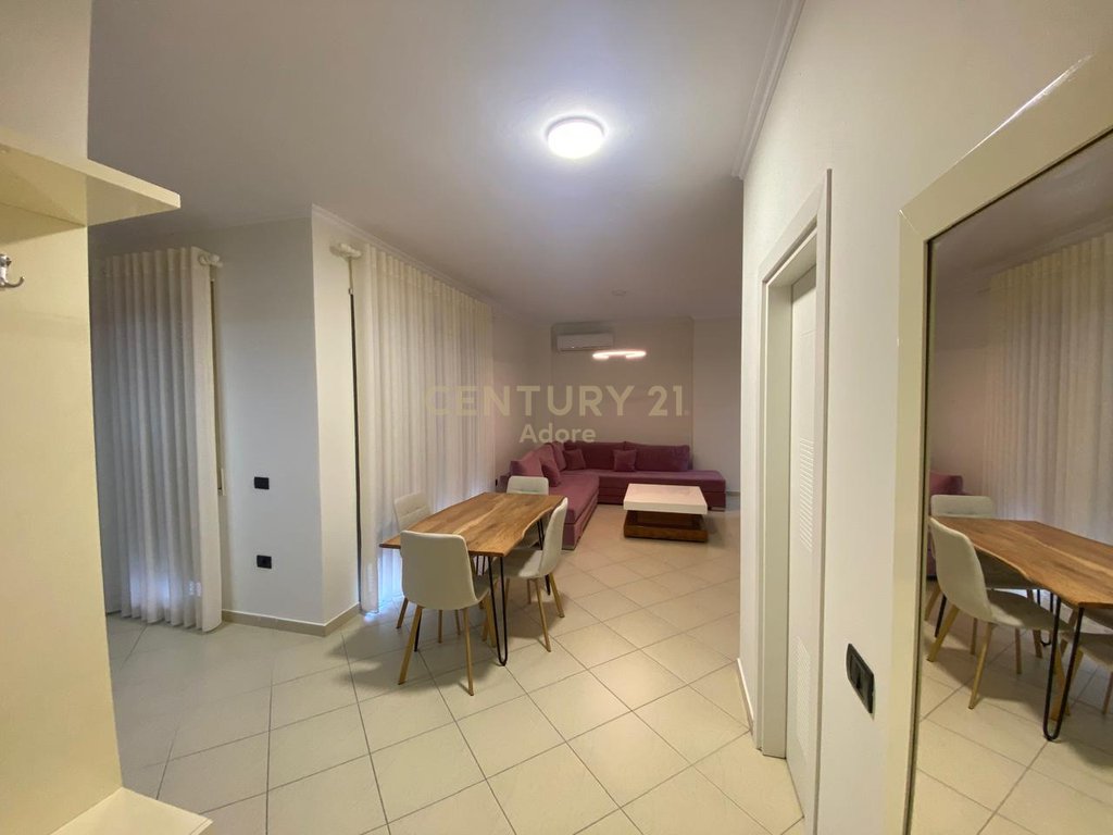 Modern 2+1+2 Apartment for Rent on Kosovareve Street!