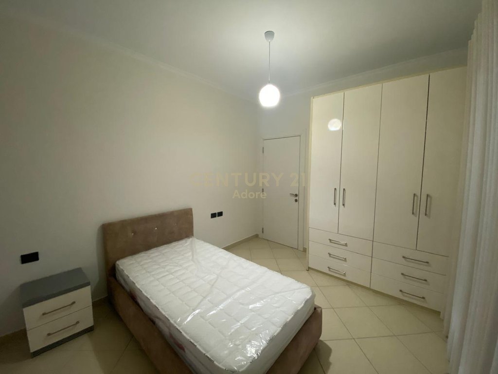 Modern 2+1+2 Apartment for Rent on Kosovareve Street!