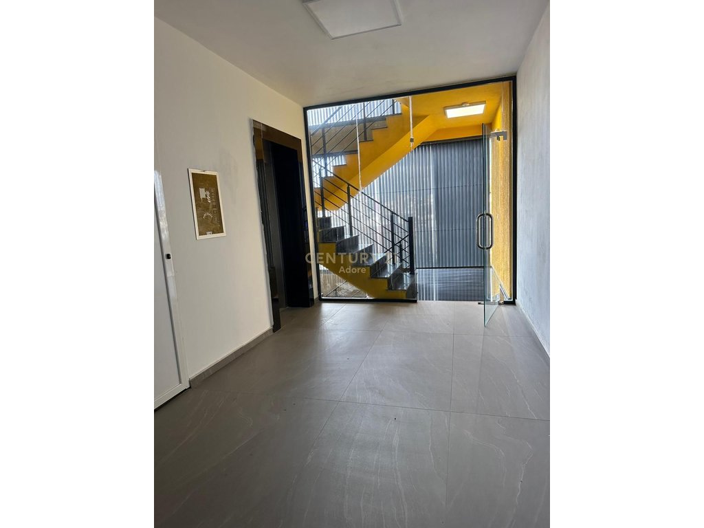 Apartment for Rent on New Boulevard!