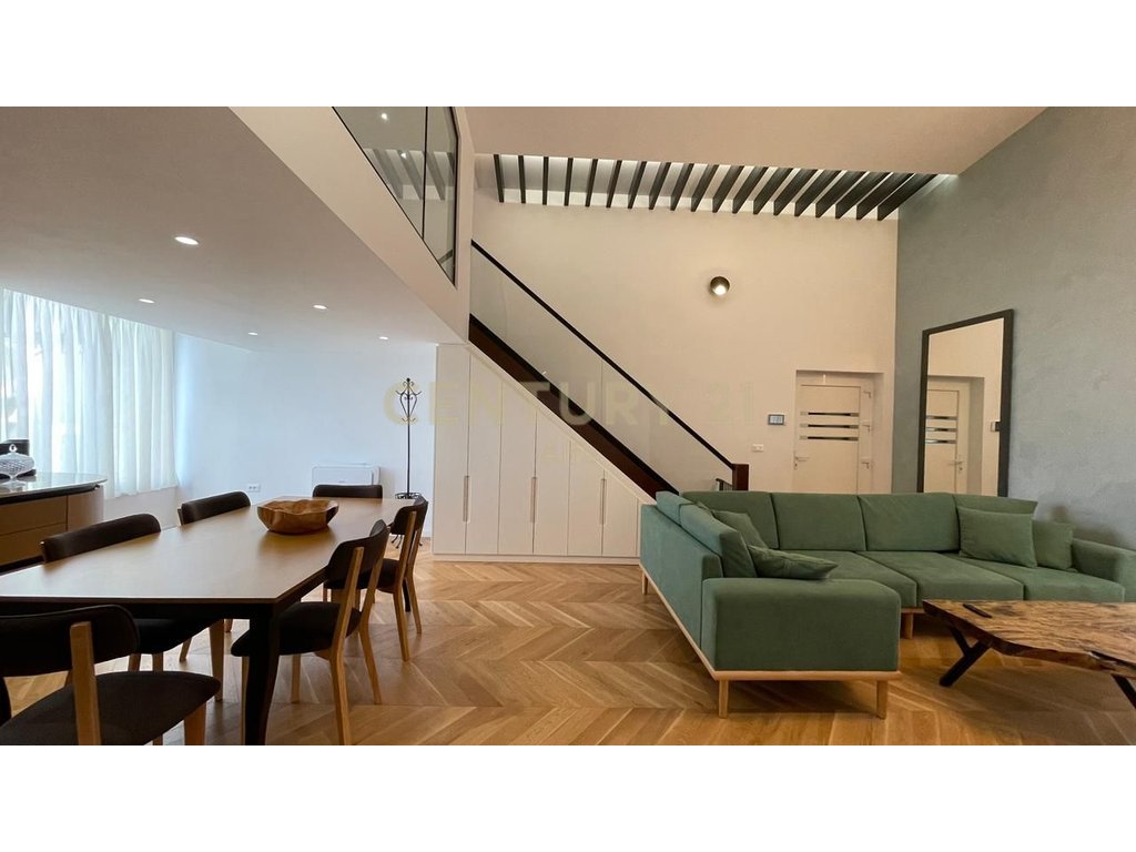 3+1 apartment for rent with veranda, parking space included – new furniture, Botanical Garden!