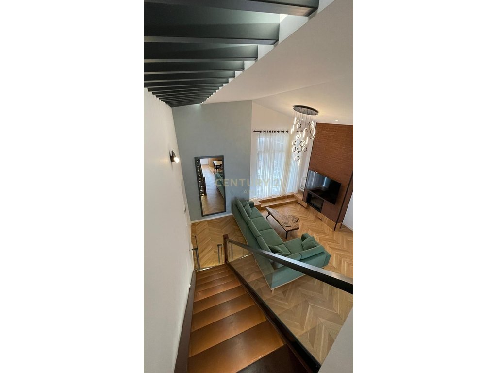 3+1 apartment for rent with veranda, parking space included – new furniture, Botanical Garden!