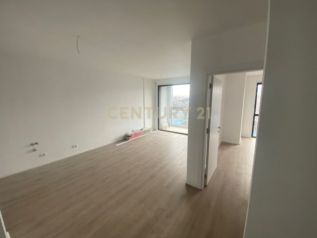 1+1 apartment for rent, Access Tirana.