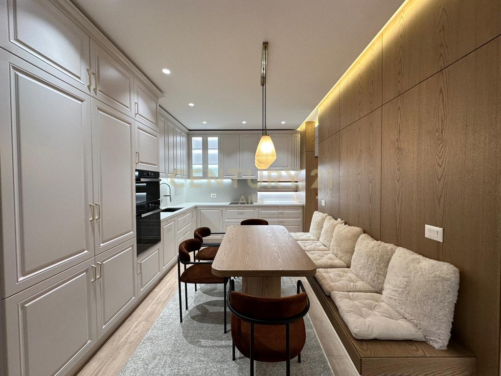 3+1 Apartment for Rent on Kosovareve Street!