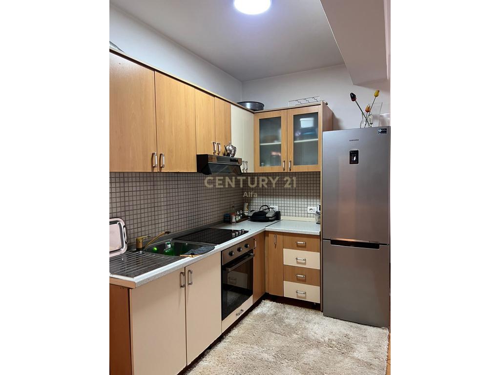 Jepet me qira apartament 2+1 në Ali Dem!