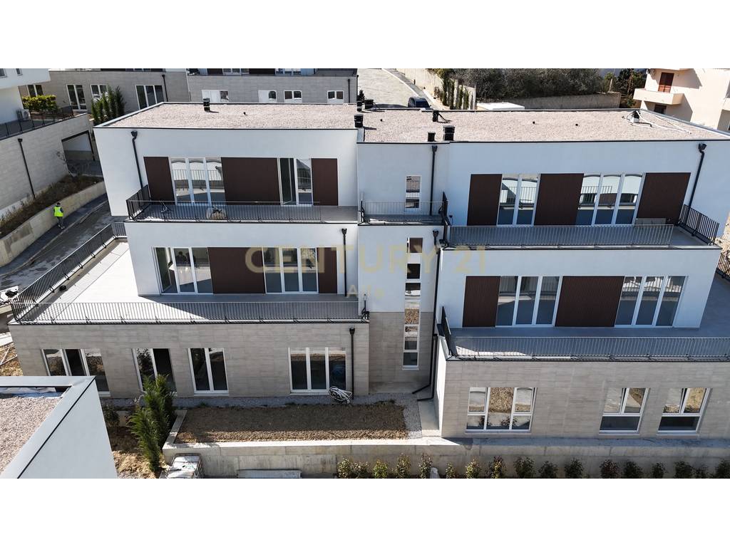 3+1+2 Apartment with Veranda for sale in Eden Residence โ Sauk, Tirana!