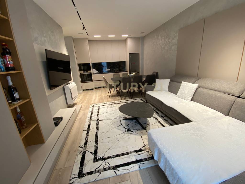 Apartment 2+1+2 for Sale in Erli Residence!