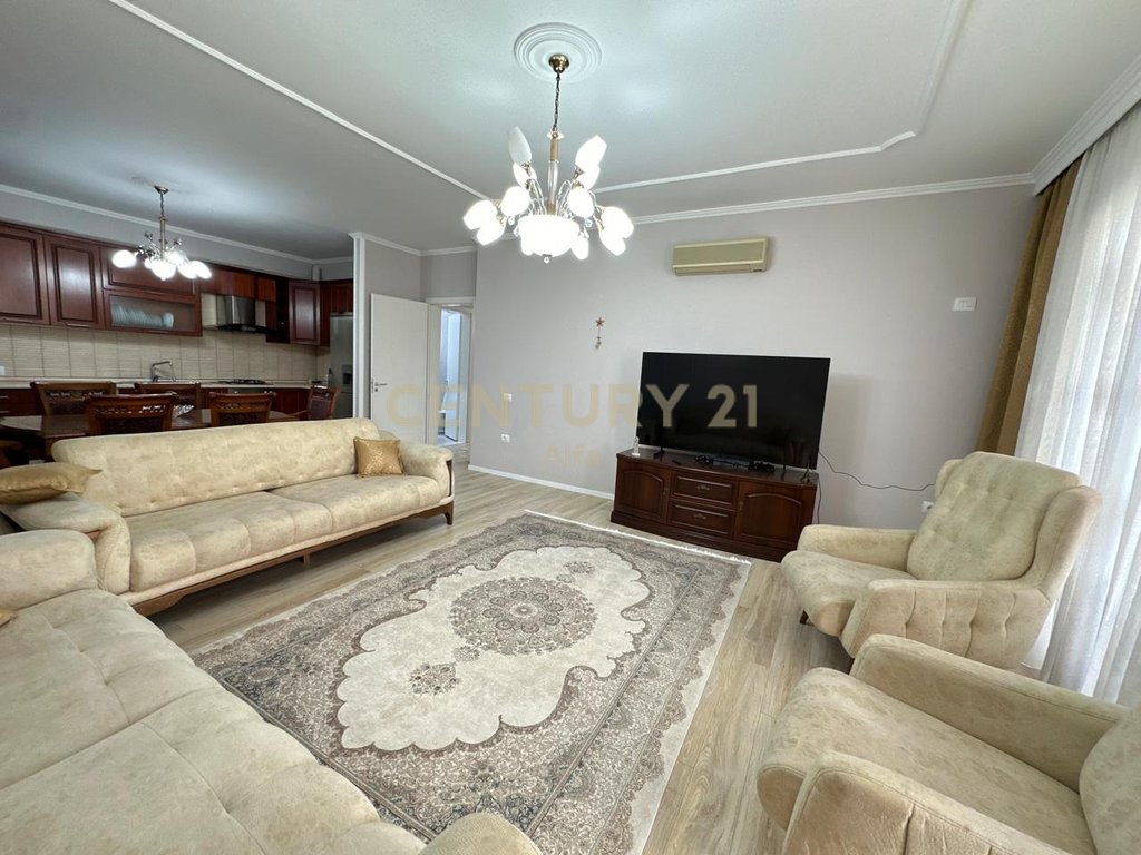 Apartment 2+1 for sale near the school "Mihal Grameno"!