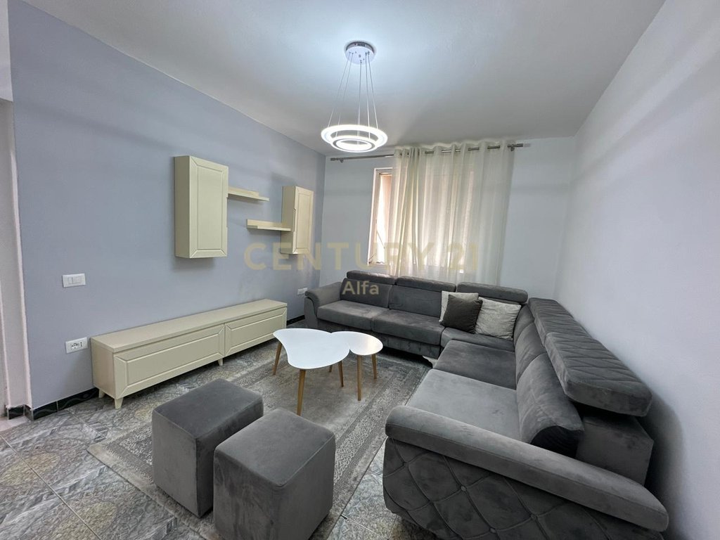 Apartment for sale on Durres Street!