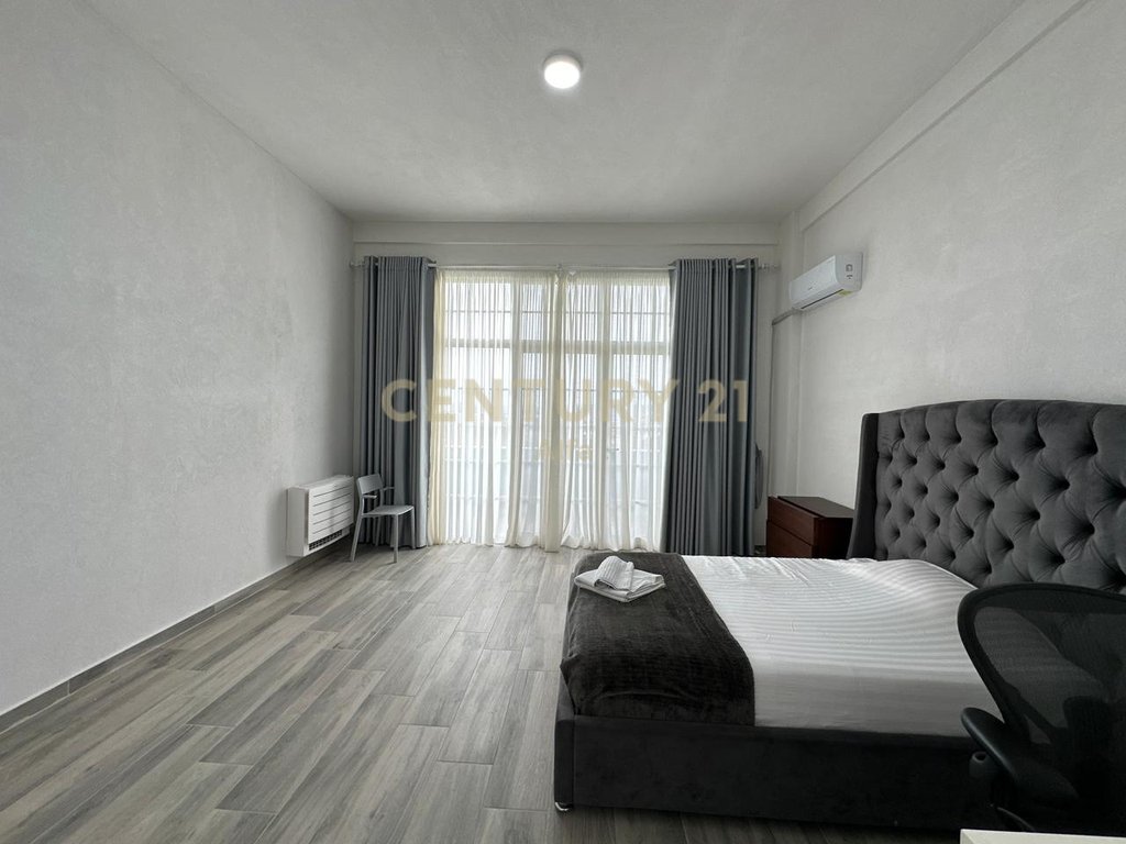 Penthouse for Rent in Paskuqan!