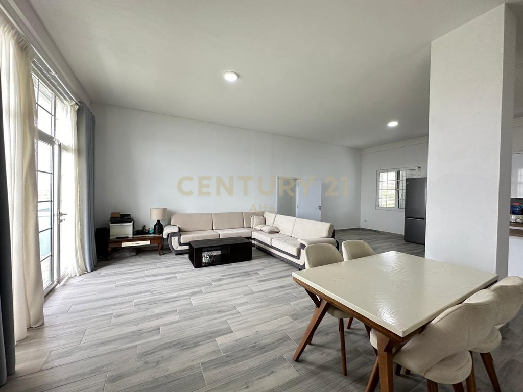 Penthouse for Rent in Paskuqan!