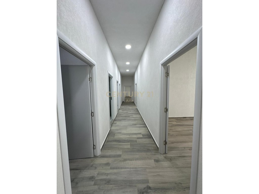Penthouse for Rent in Paskuqan!